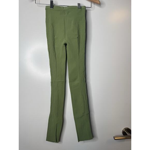 Poster Girl Ivy Top & legging SET Sativa Olive Green One Size Off Shoulder - Picture 9 of 16